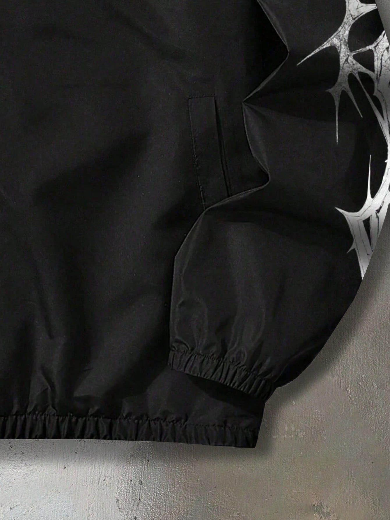 Jaqueta Windbreaker "Blackout"