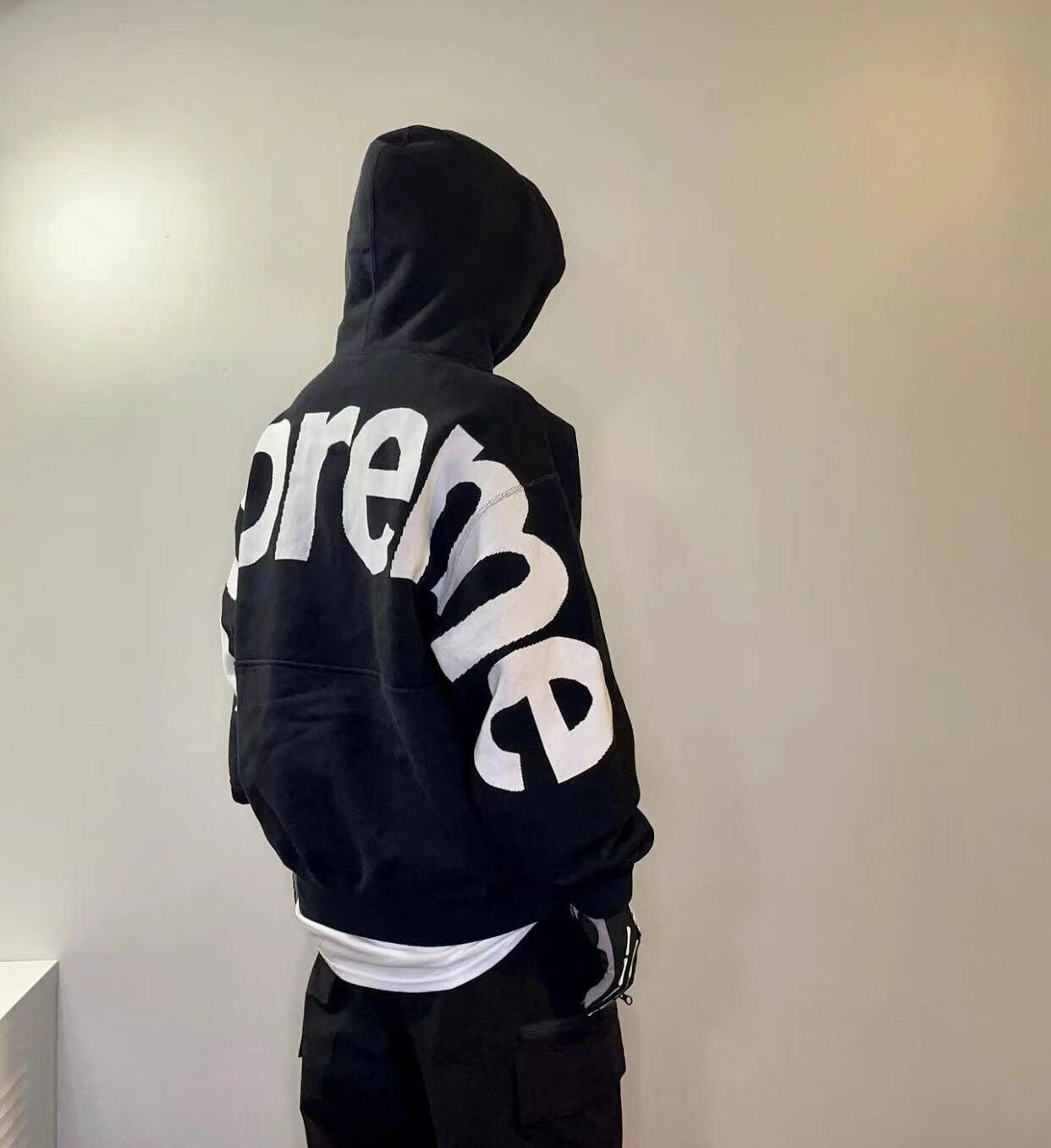 Moletom Supreme Big Logo Jacquard