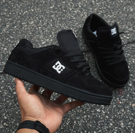 Tênis DC Shoes All Black