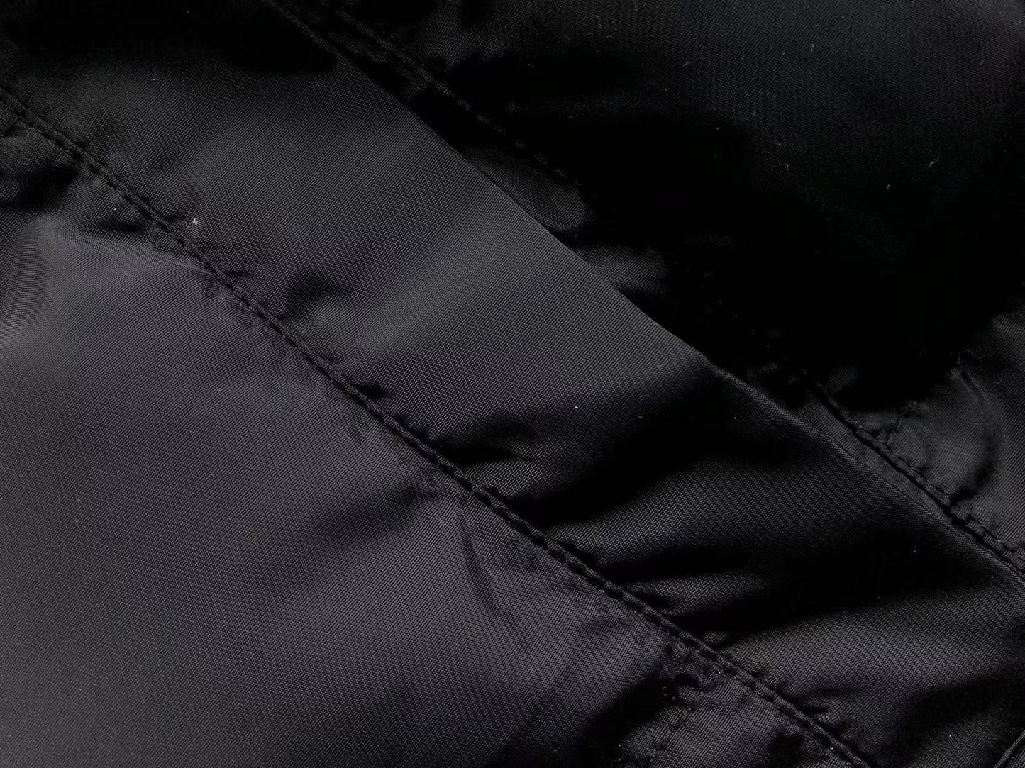 Jaqueta Puffer Corteiz Exclusiva